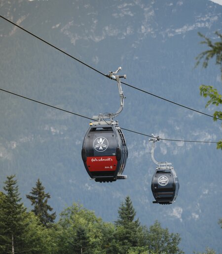 Blick auf die GaPa schmeckt´s Gondel in Garmisch-Partenkirchen | © Max Merget Fotografie