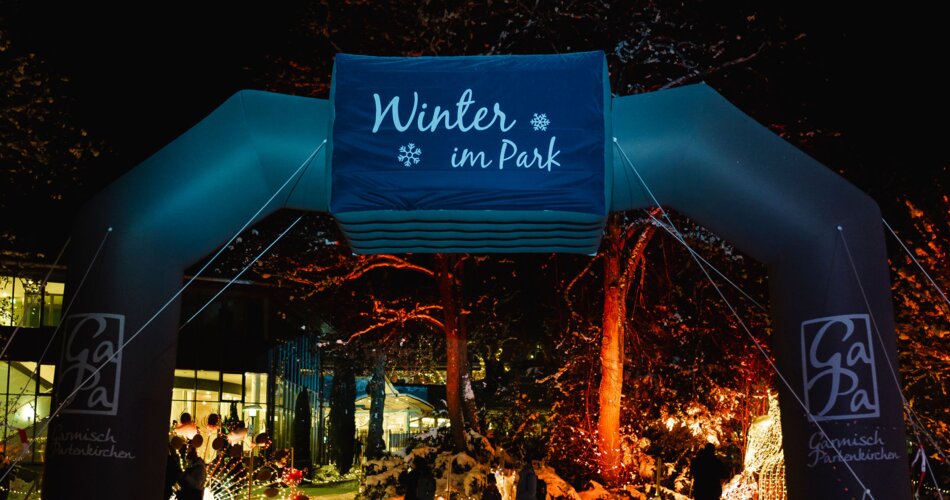 Winter im Park Garmisch-Partenkirchen | © GaPa Tourismus GmbH/Laura Schmatz Eingang Winter im Park Garmisch-Partenkirchen | © GaPa Tourismus GmbH/Laura Schmatz