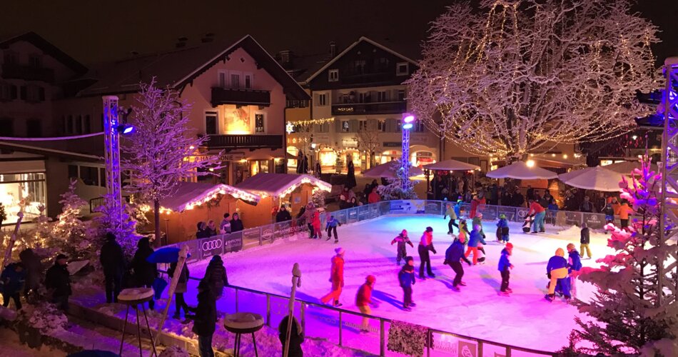 Winterzauber Mohrenplatz | © GaPa Tourismus GmbH/Max Schmid