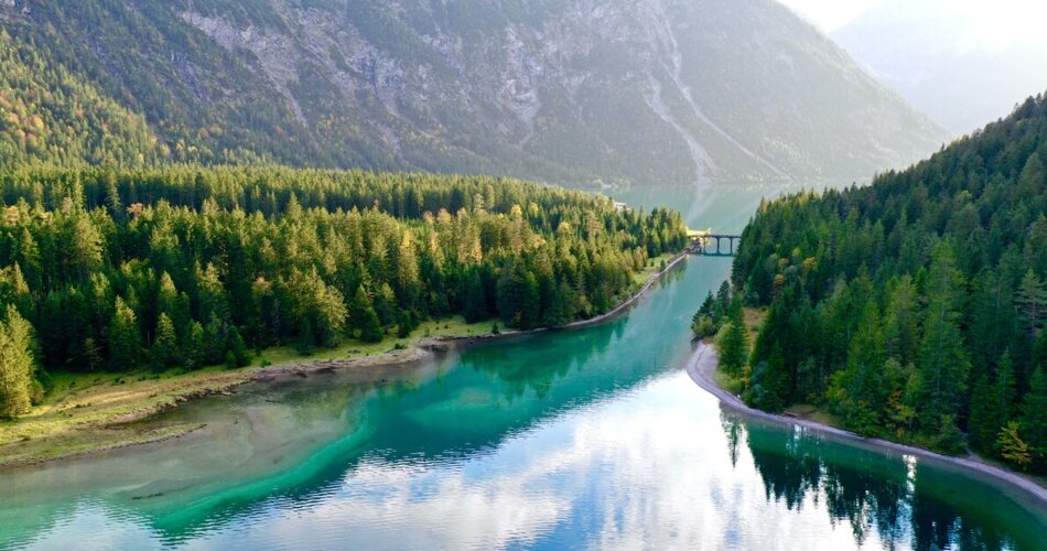 Plansee in Tirol | © Unsplash/Flo Regi