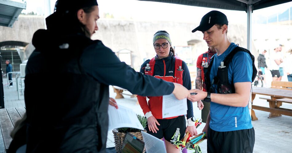Trailrunner am Stand vom Trailrunning Camp - Expo Feeling | © GaPa Tourismus GmbH/stadlerphoto.com