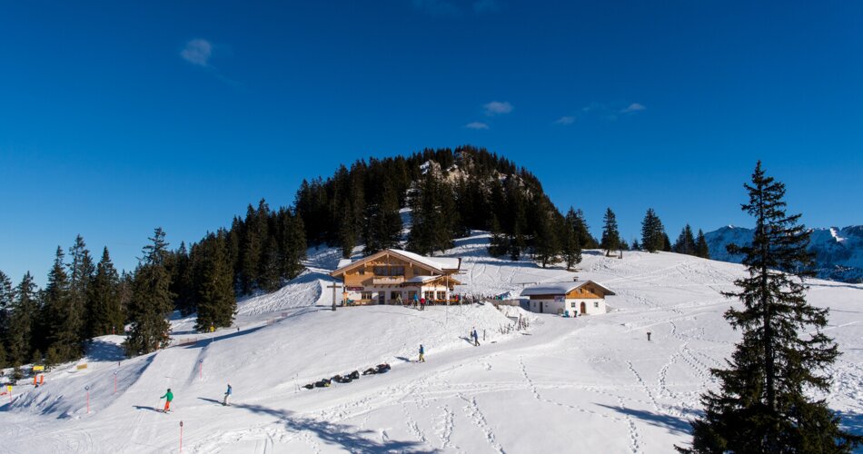 Einkehr in der Kreuzalm im Garmisch Classic | © GaPa Tourismus GmbH/Benjamin Nolte